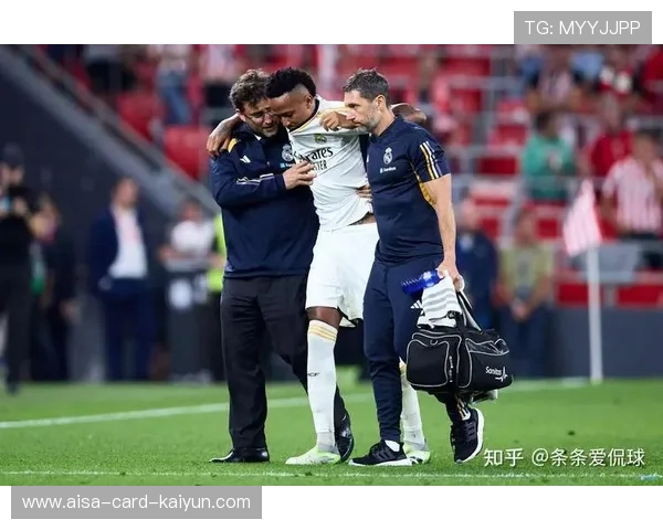 法甲巨星缺席训练：疑似将逼宫离队