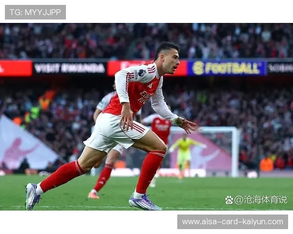 阿森纳内切制造威胁，马丁内利兜射得分